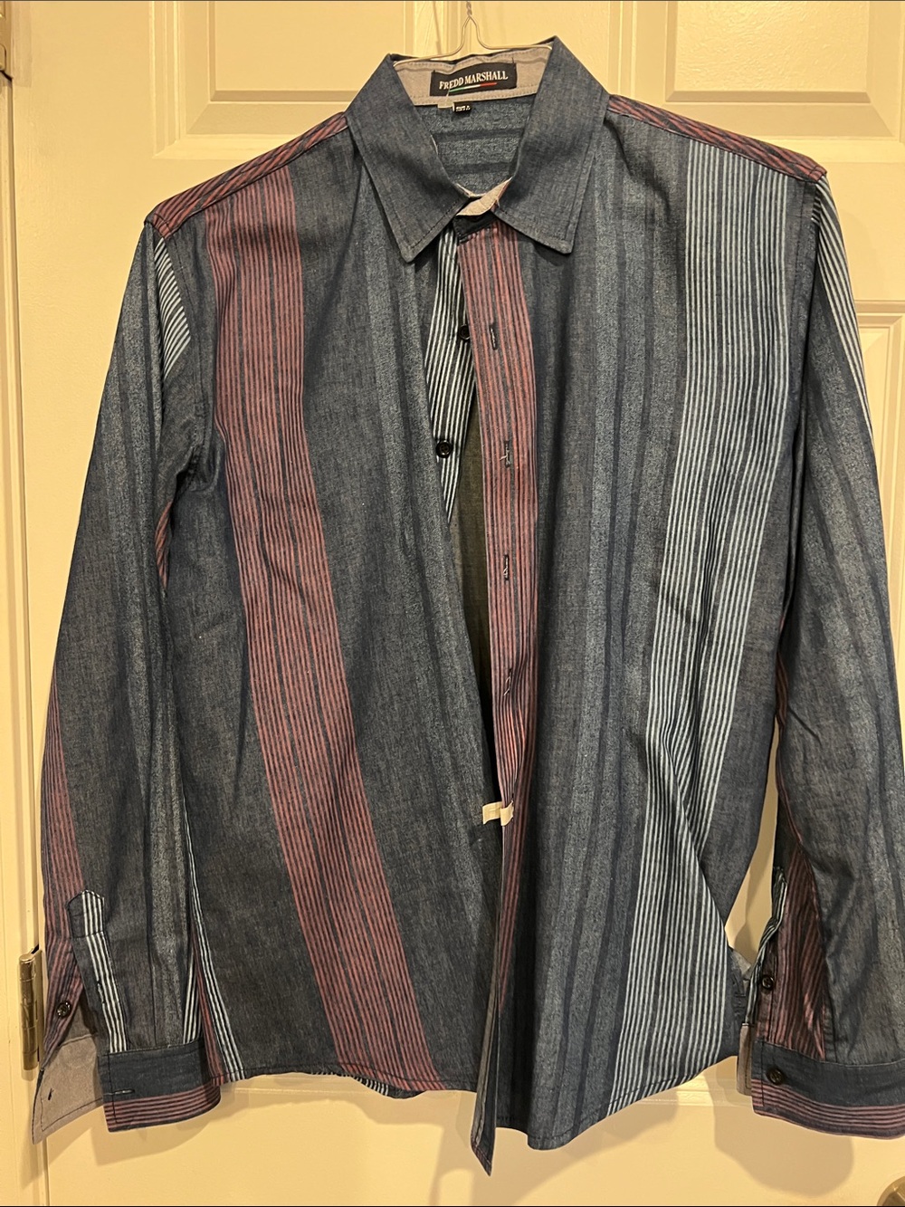 Fredd Marshall Men's Vertical Stripe Button-Up Shirt - Blue & Burgundy - Medium